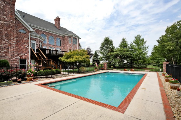 HighlandPoint1150POOL2.jpg